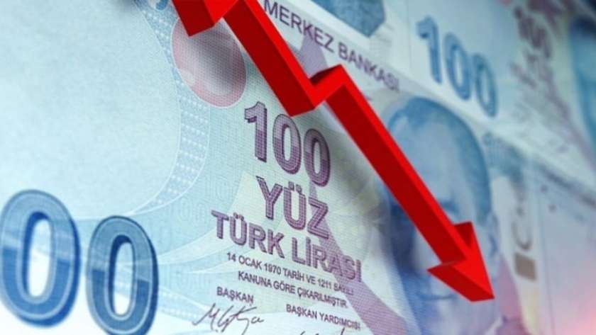 هبود قياسي لليرة التركية أمام الدولار
