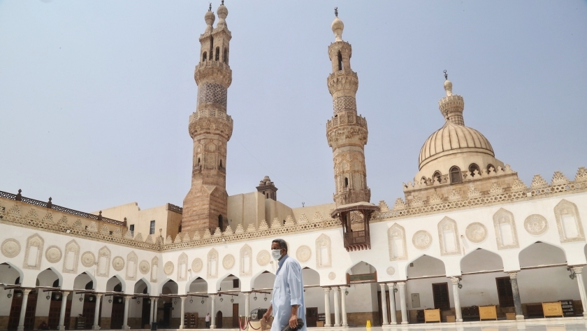 اختبارات محفظين القرآن والتجويد بالجامع الأزهر