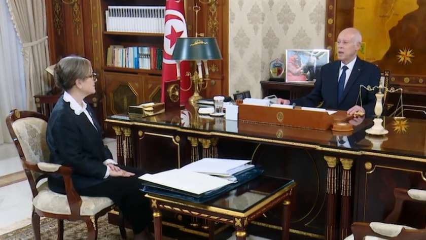 لقاء الرئيس التونسي قيس سعيد بنجلاء بودن