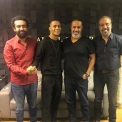الكاتب مدحت العدل والمنتج جمال العدل مع الفنان محمد رمضان والمخرج محمد جمال العدل