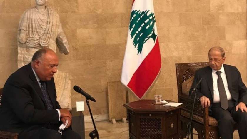 وزير الخارجية المصرى خلال لقاء مع رئيس لبنان