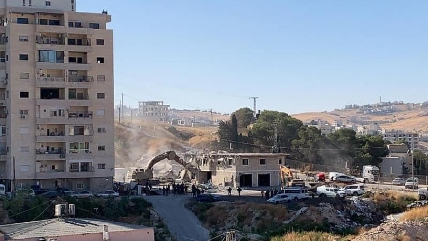 الاحتلال يهدم منازل حي وادي الحمص