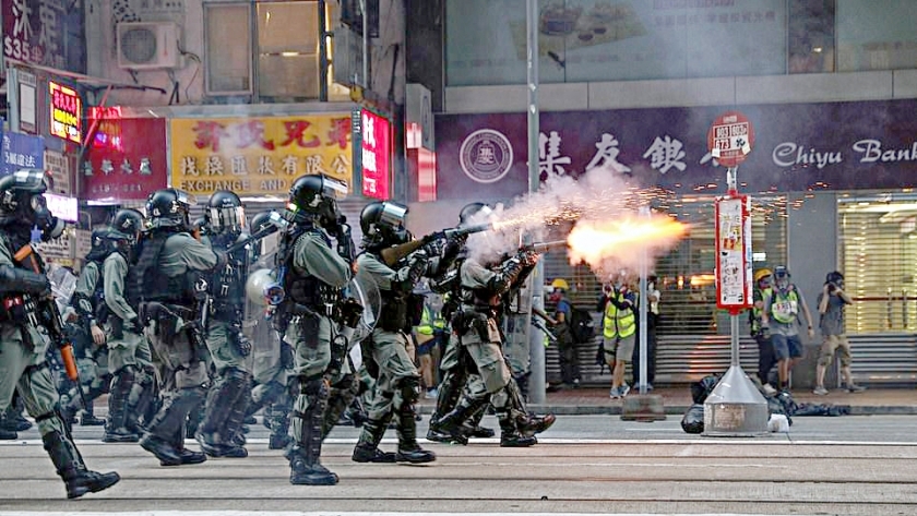 اشتباكات فى هونج كونج