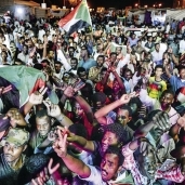 استمرار الاعتصام أمام وزارة الدفاع السودانية