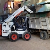 رفع 21 طن من المخلفات الصلبة والأتربة بدار السلام في سوهاج