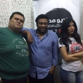 محمد جمعة مع مذيعين راديو مصر