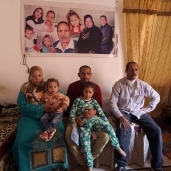 أسرة متضررة بعد نقلها من «تل العقارب» إلى «أكتوبر»