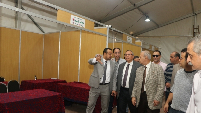 رئيس حزب الوفد يتفقد الاستعدادات النهائية لانتخابات الهيئة العليا