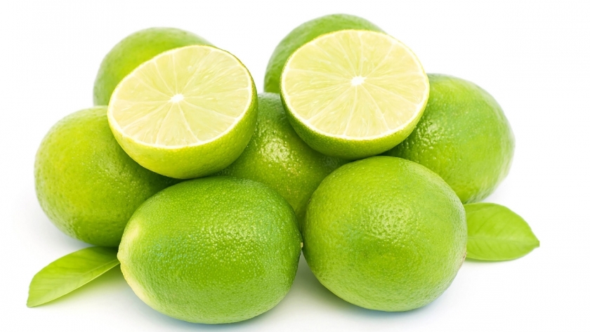 ثمار الليمون