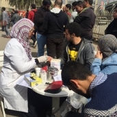خدمات نقل الدم أمام محطة مصر