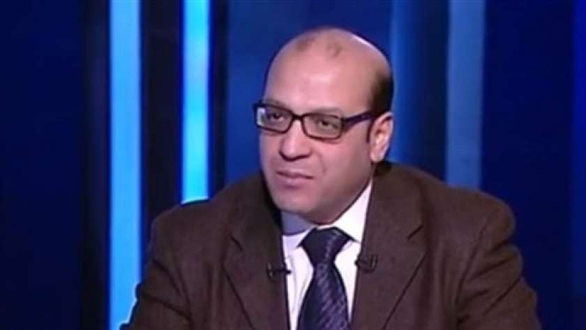 الدكتور مصطفى بدرة، أستاذ التمويل والاستثمار