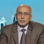 وزير الإدارة المحلية اليمني رئيس اللجنة العليا للإغاثة عبدالرقيب فتح