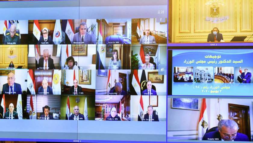 مصطفى مدبولى يترأس اجتماع مجلس الوزراء بتقنية الفيديو كونفرانس