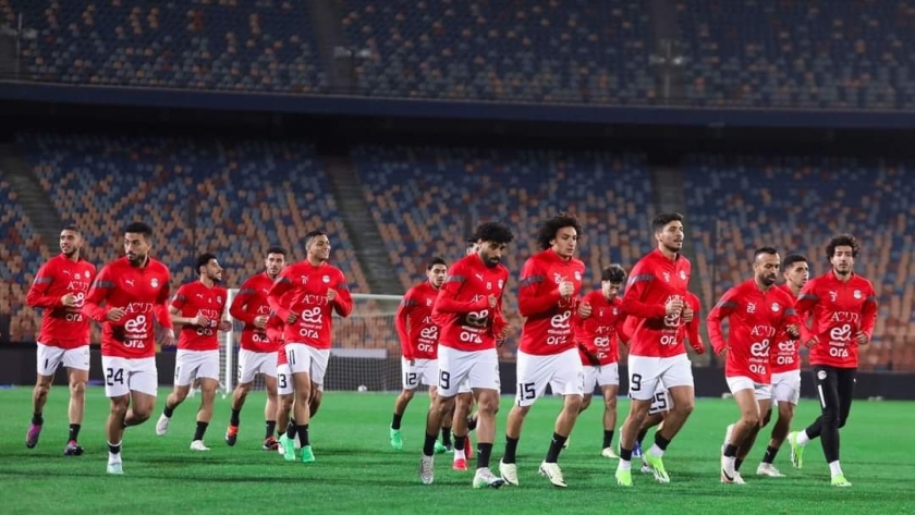 قناة مجانية لنقل مبارة مصر وغينيا  فى تصفيات كأس العالم
