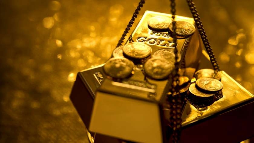 متحور أوميكرون يتحكم في أسعار الذهب 2022