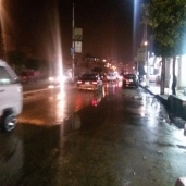 بالصور| الأمطار تغرق شوارع القليوبية.. وشلل مروري بالطريق الزراعي