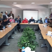 أحد اجتماعات أصحاب شركات السياحة لمواجهة أزمة العمرة «صورة أرشيفية»