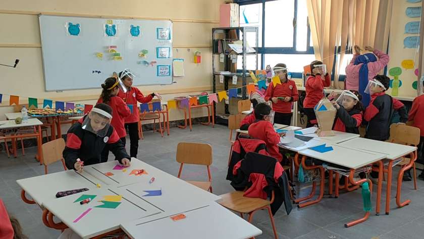 التعليم في المدارس المصرية اليابانية