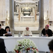 الاجتماع المغلق لبابا الفاتيكان مع رؤساء كنائس الشرق