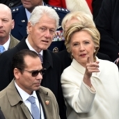 هيلارى كلينتون وزوجها الرئيس الأسبق بيل كلينتون