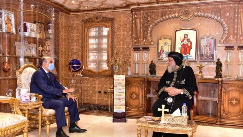 البابا يستقبل سفير مصر في لاهاي