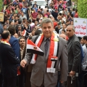 رئيس جامعة بنها في المسيرة