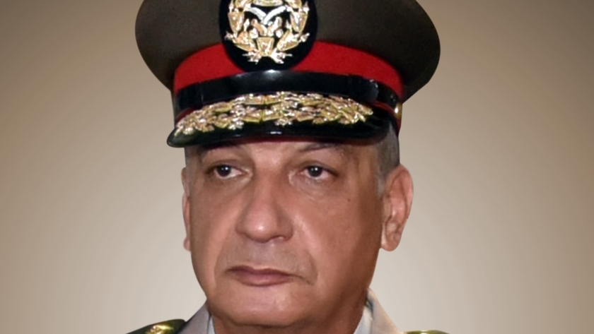 الفريق أول محمد زكي،  القائد العام للقوات المسلحة وزير الدفاع والانتاج الحربي