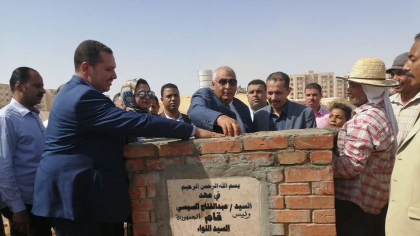 الزملوط يضع حجر اساس مستشفى الداخلة الجديدة بمدينة موط