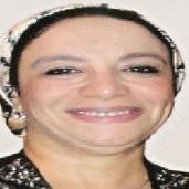 الدكتورة هالة صلاح - عميد طب "قصر العيني"