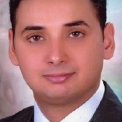 الدكتور خالد حربى