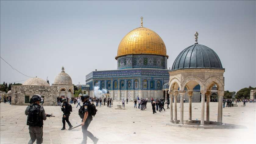 قوات الاحتلال الإسرائيلي في حرم المسجد الأقصى