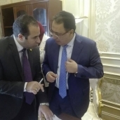 النائب أحمد بدوي مع وزير الصحة