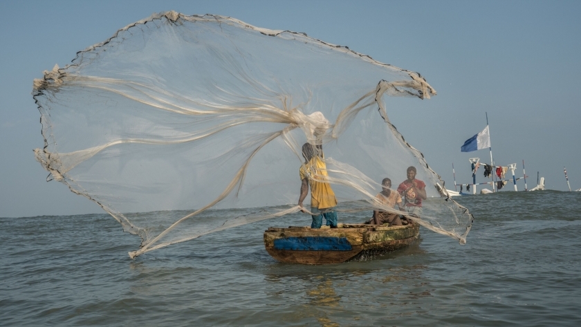 سفينة صيد قبالة غانا