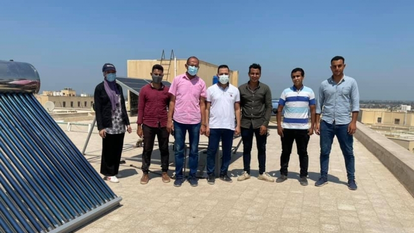 طلاب هندسة كفر الشيخ ينفذون محطة لتحلية المياه بالطاقة الشمسية