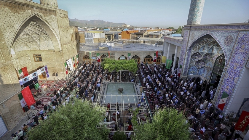 صلاة العيد في إيران
