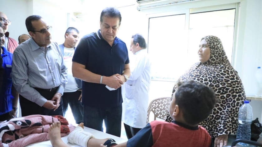 زيارة وزير الصحة لمستشفيات شمال سيناء
