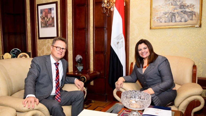 وزيرة الهجرة وشؤون المصريين بالخارج والسفير الألماني