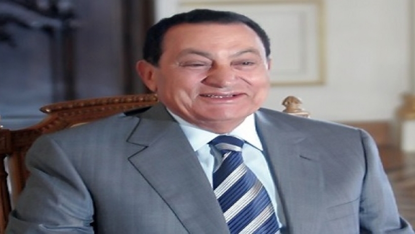 حسني مبارك الرئيس الأسبق