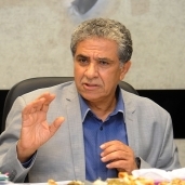 الدكتور خالد فهمي، وزير البيئة.