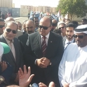 وزير الزراعه خلال زيارته لواحة سيوة يرافقة محافظ مطروح