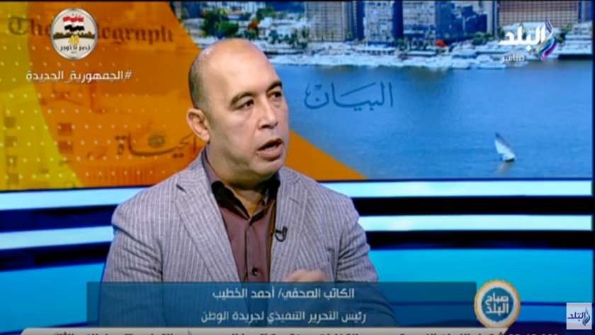  الكاتب الصحفي أحمد الخطيب