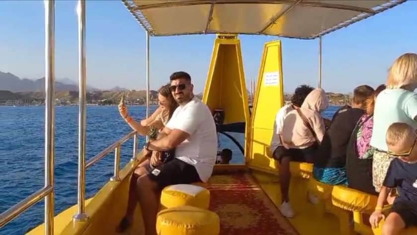 رحلة الغواصة بشرم الشيخ