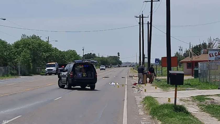 موقع حادث دهس السيارة أمام مأوى للمهاجرين- ولاية تكساس الأمريكية