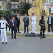 مدير أمن الإسكندرية يتفقد المراكز الشرطية وقت الإفطار بأول أيام رمضان