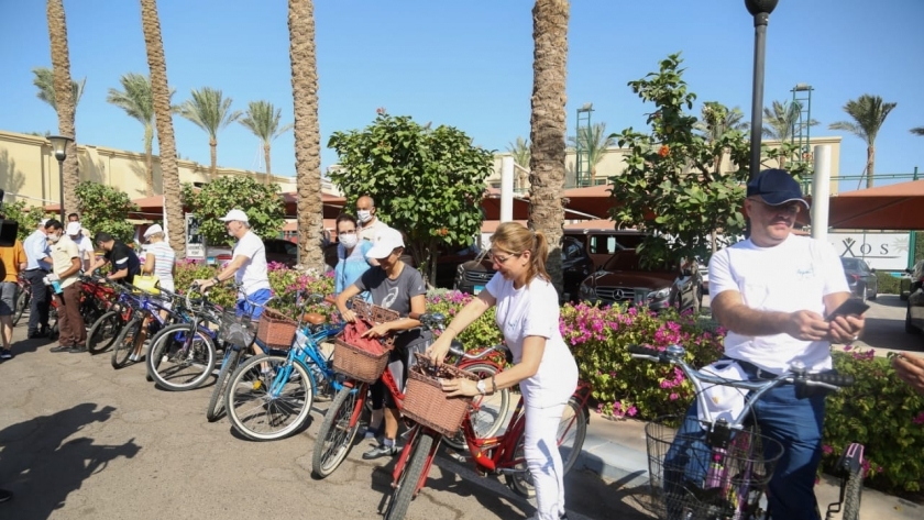ماراثون للدراجات الهوائية  بمدينة شرم الشيخ للأحتفال بيوم السياحة العالمي