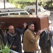 جثمان كاميليا السادات يصل إلى مسجد المصطفى لتشييع جنازتها