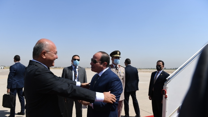 الرئيس العراقي برهم صالح خلال استقبال الرئيس السيسي اليوم