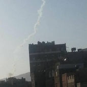 الدفاع المدني بالرياض يباشر حادث سقوط شظايا صاروخ حوثي على أحياء سكنية
