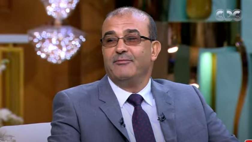 د.نبيل حلمي الأمين العام لجمعية مصر الجديدة