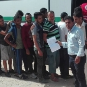 الإفراج عن 80 شاب تونسي في ليبيا